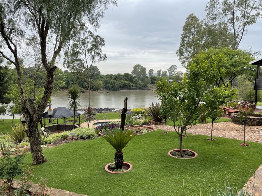 Commercial Property for Sale in Parys Free State